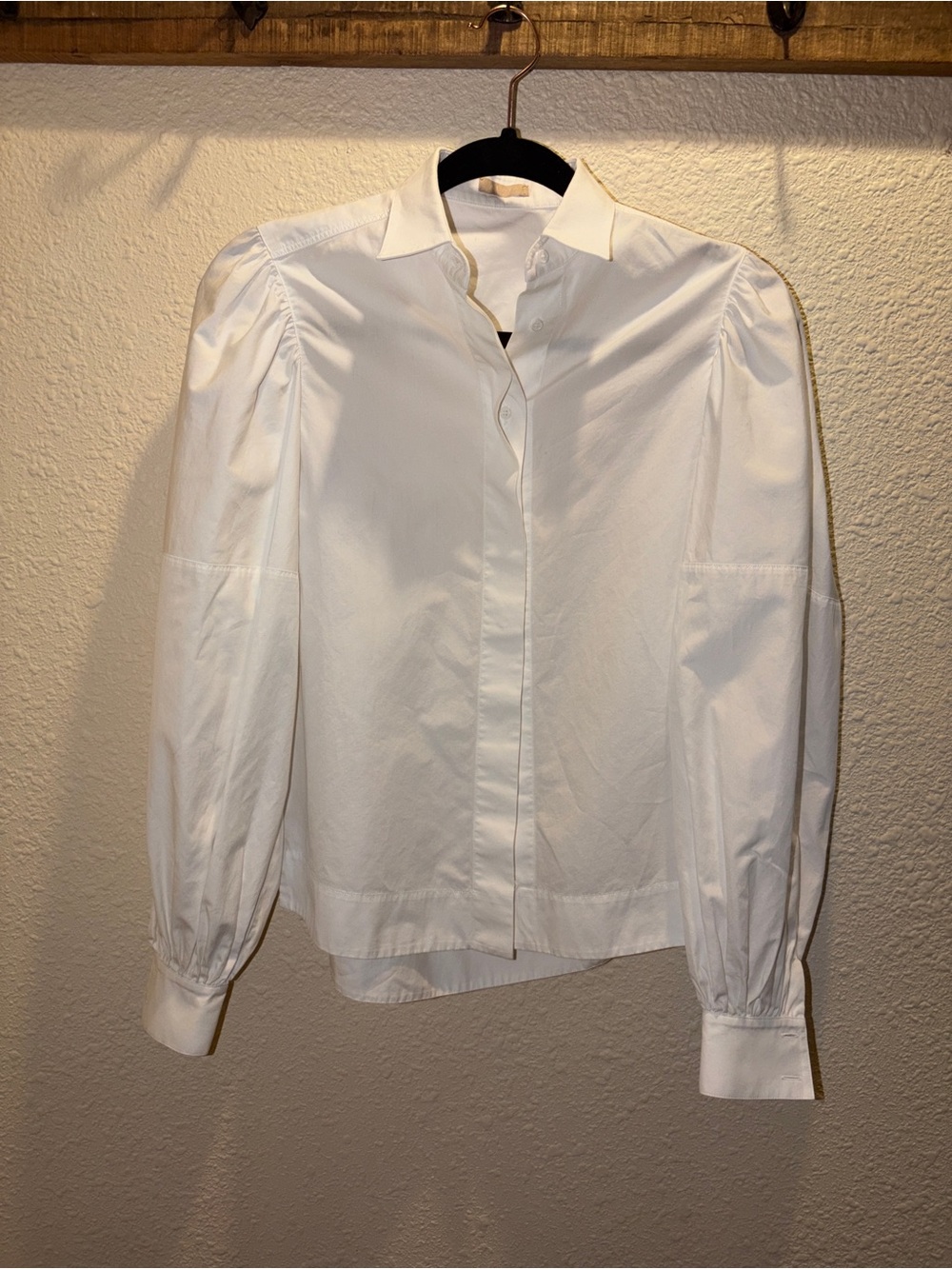Alaïa White Puff-Sleeve Button-Front Blouse